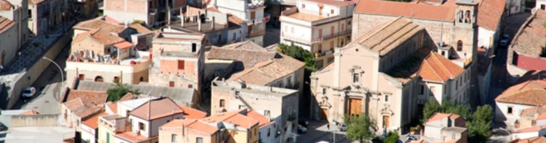 Chiusura strade al transito veicolare per lo svolgimento di una manifestazione ciclistica di preminente interesse nazionale
